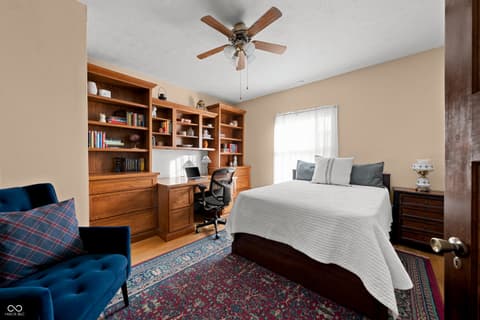 Photo of 2706 W Petty Road, Muncie, IN