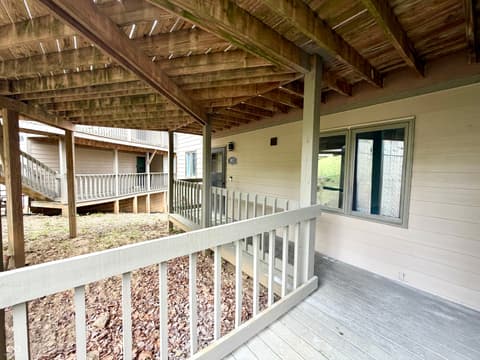 Photo of 9572 S Lake Ridge Drive, Bloomington, IN