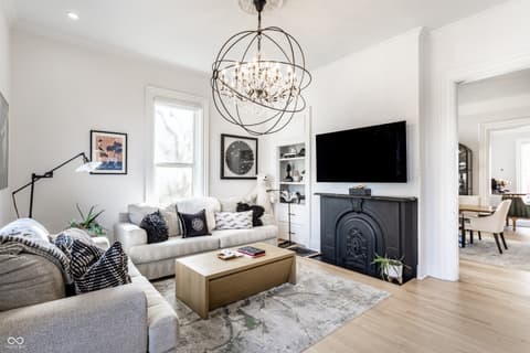 Photo of 214 E St Joseph Street, Indianapolis, IN