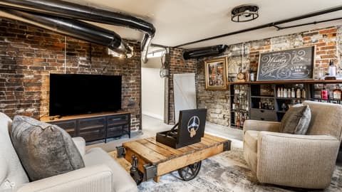 Photo of 214 E St Joseph Street, Indianapolis, IN