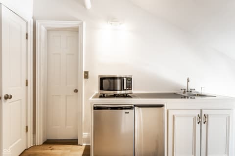 Photo of 214 E St Joseph Street, Indianapolis, IN