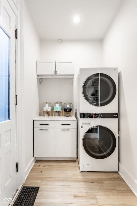 Photo of 214 E St Joseph Street, Indianapolis, IN