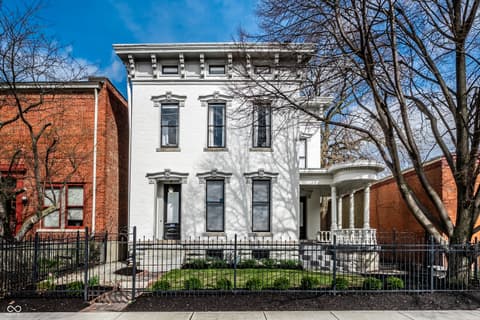 Photo of 214 E St Joseph Street, Indianapolis, IN