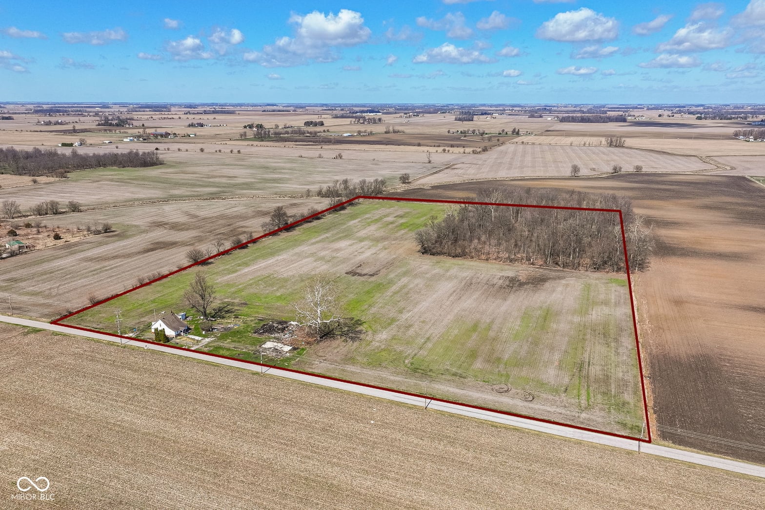 Photo of 9562 E 500 N, Whitestown, IN