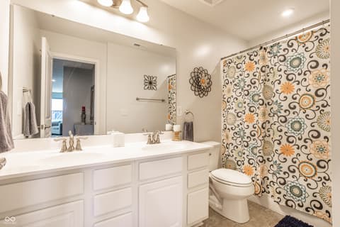 Photo of 4418 Eagleridge Lane, Zionsville, IN