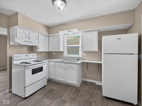 Kitchen at 2916 S Roena Street, Indianapolis, IN