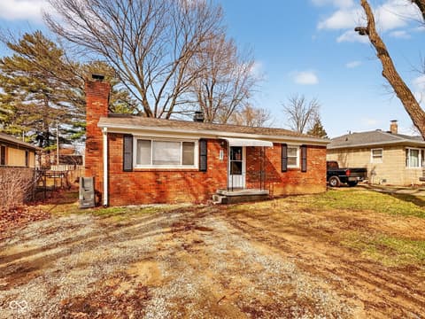 Front exterior at 2916 S Roena Street, Indianapolis, IN