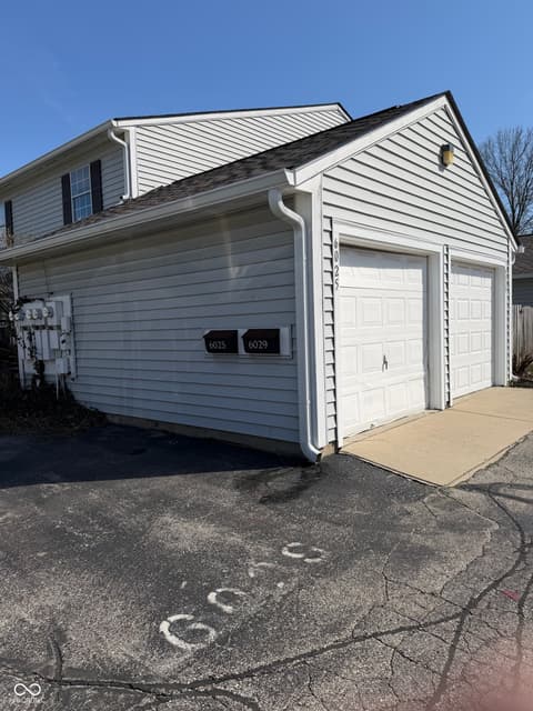 Garage at 6025 Wingedfoot Court, Indianapolis, IN