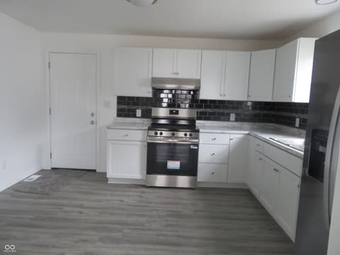 Photo of 404 W Broadway Street, Alexandria, IN