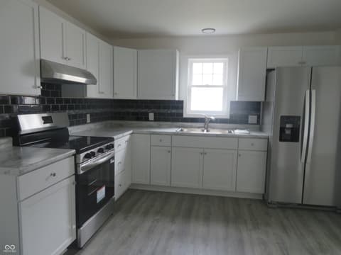 Photo of 404 W Broadway Street, Alexandria, IN