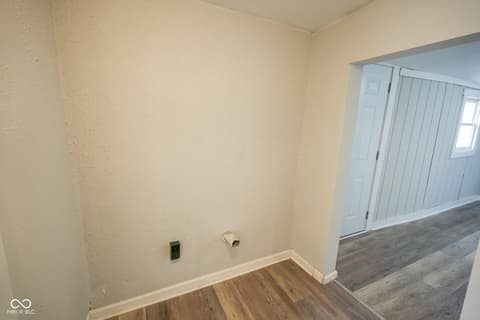 Photo of 1807 Walton Street, Anderson, IN
