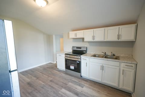 Photo of 1807 Walton Street, Anderson, IN