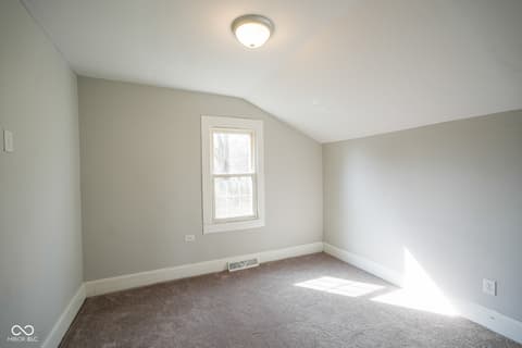 Photo of 1807 Walton Street, Anderson, IN