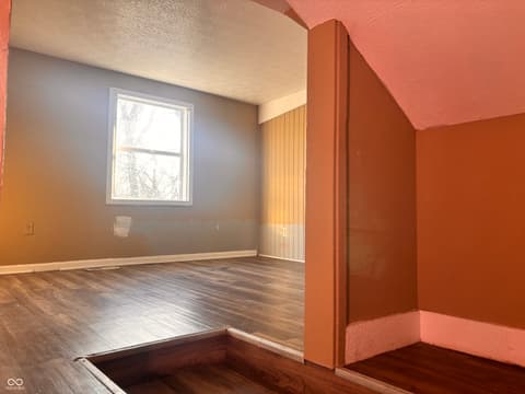 Photo of 2411 W 62nd Street, Indianapolis, IN