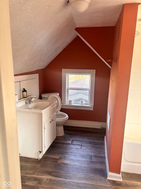 Photo of 2411 W 62nd Street, Indianapolis, IN