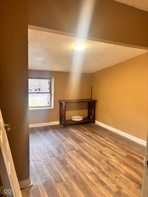 Photo of 2411 W 62nd Street, Indianapolis, IN