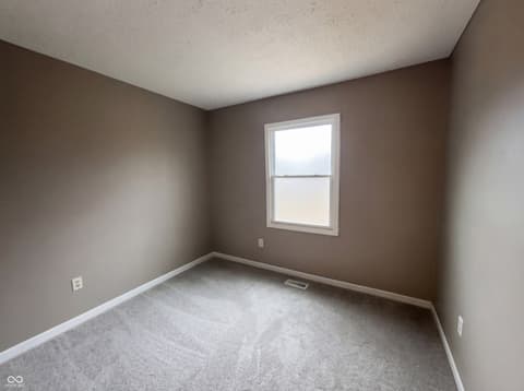 Photo of 6910 Troon Way, Indianapolis, IN