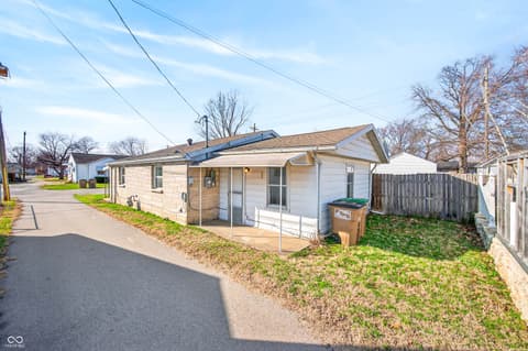 Photo of 2031 Elm Street, Columbus, IN