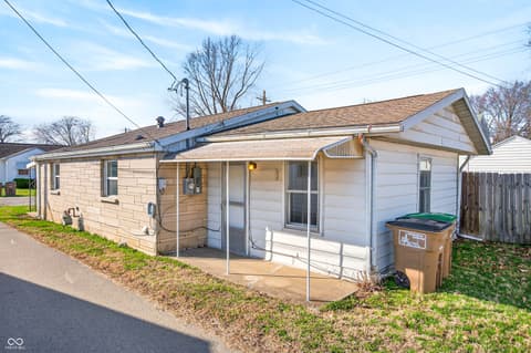 Photo of 2031 Elm Street, Columbus, IN