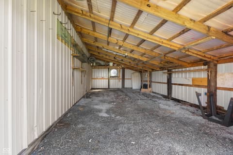 Garage at 11696 E Short Road, Springville, IN