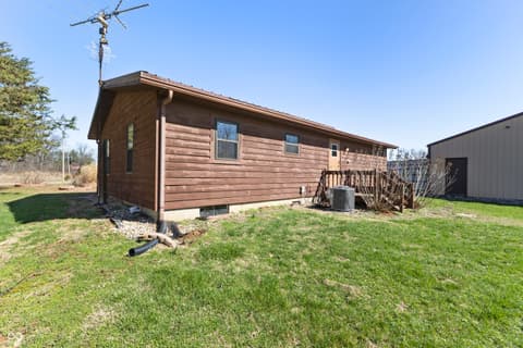 Backyard at 11696 E Short Road, Springville, IN