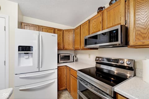 Photo of 7746 Winding Creek Drive, Indianapolis, IN