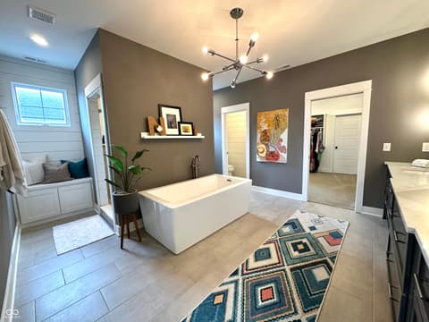 Primary bathroom at 13682 Kingston Drive, Fishers, IN