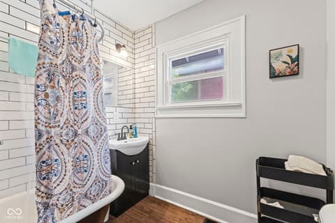 Photo of 3938 N Kenwood Avenue, Indianapolis, IN