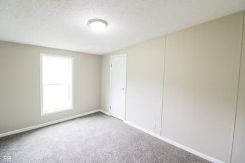 Photo of 3697 Country Squire Boulevard, North Vernon, IN