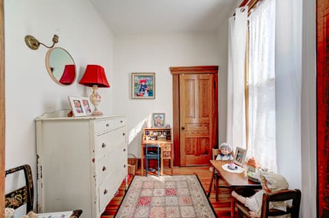 Sitting Room — 4934 N Pearl Street, Amo, IN