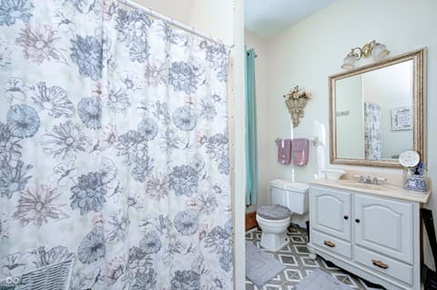 Bathroom at 4934 N Pearl Street, Amo, IN