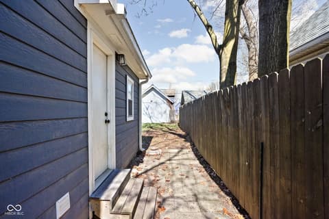 Photo of 624 E Minnesota Street, Indianapolis, IN