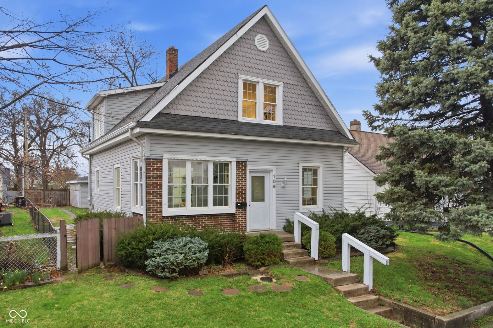 Photo of 106 S 3rd Avenue, Beech Grove, IN