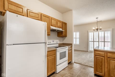 Photo of 8122 Sand Ridge Circle, Indianapolis, IN