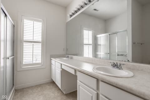 Photo of 8122 Sand Ridge Circle, Indianapolis, IN