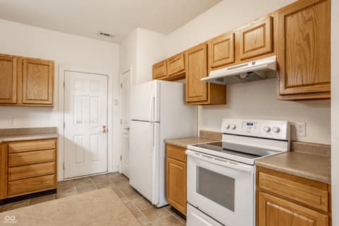 Photo of 8122 Sand Ridge Circle, Indianapolis, IN
