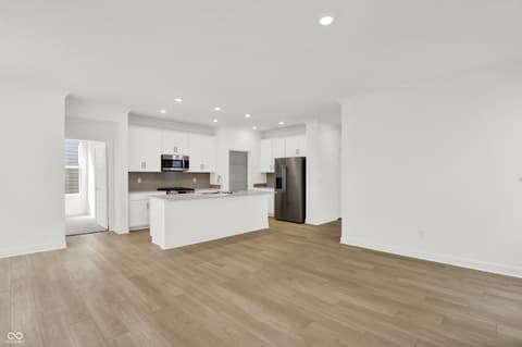 Photo of 5279 Nettleton Way, Avon, IN