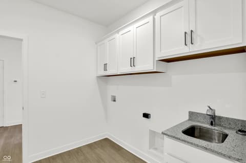 Photo of 5279 Nettleton Way, Avon, IN
