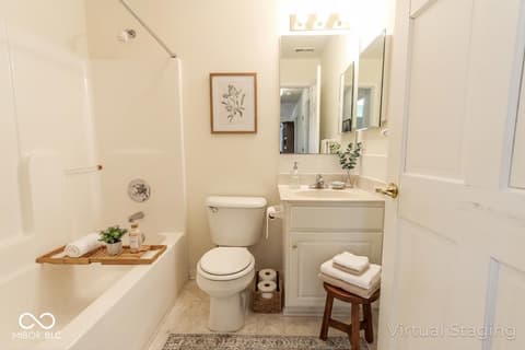 Photo of 8327 Frankdale Court, Indianapolis, IN