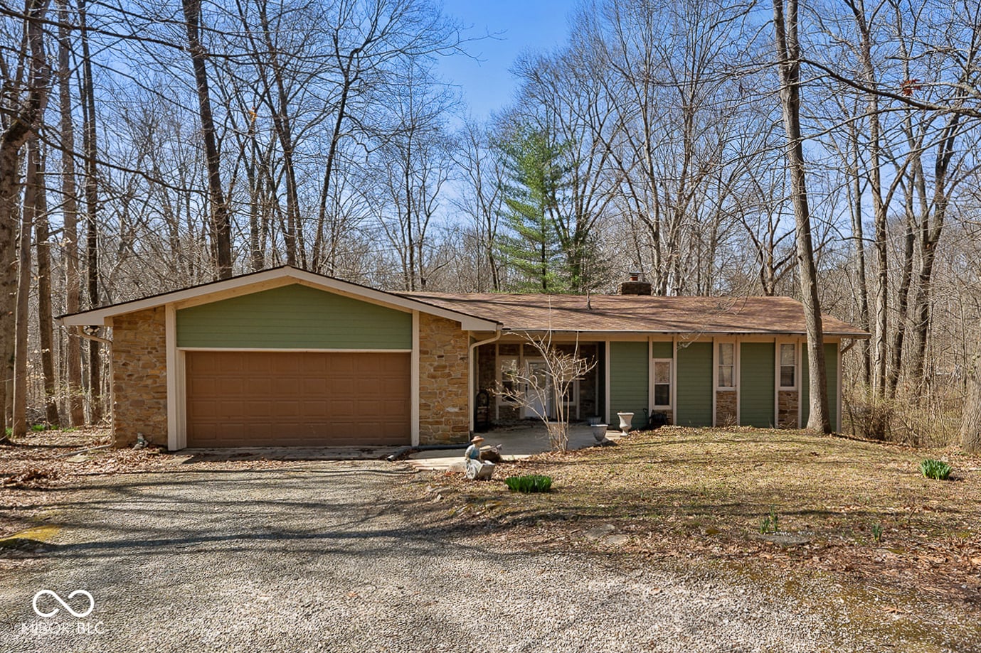 Front exterior at 9852 N Woodland Drive, Mooresville, IN