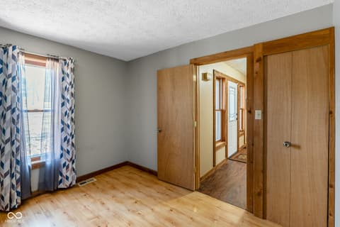 Home office at 9852 N Woodland Drive, Mooresville, IN