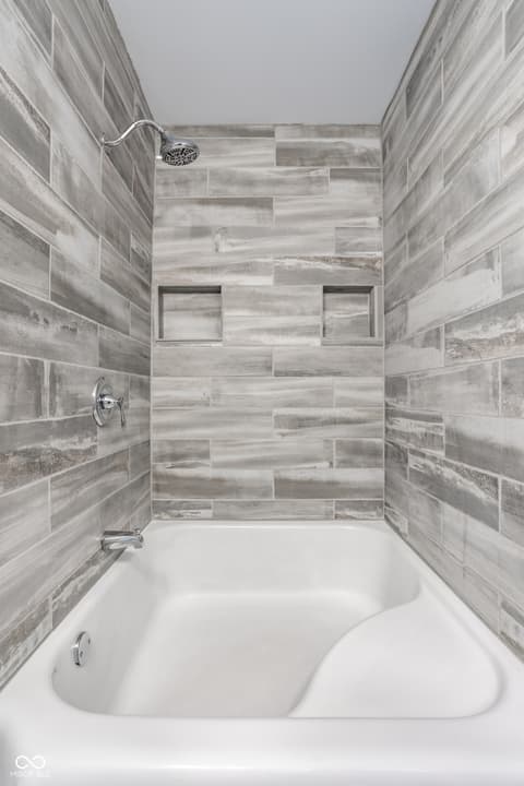 Photo of 5760 Grandview Drive, Indianapolis, IN