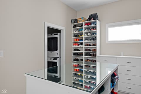 Walk In Closets — 5352 State Road 144, Greenwood, IN