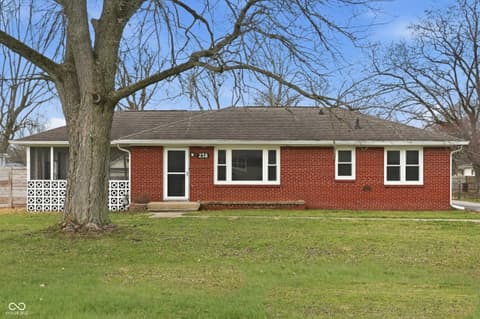 238 Kirk Drive W