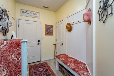 Photo of 100 Aqueduct Circle, West Lafayette, IN