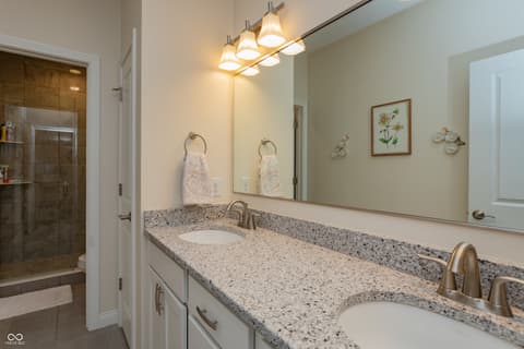 Photo of 100 Aqueduct Circle, West Lafayette, IN