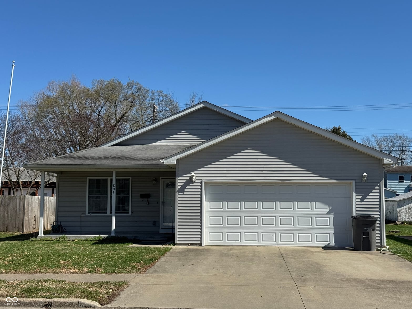 Photo of 807 S Poplar Street, Seymour, IN