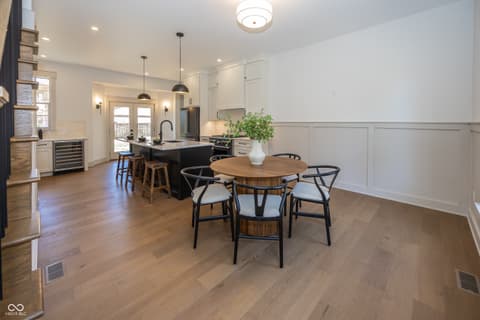 Photo of 122 E 32nd Street, Indianapolis, IN