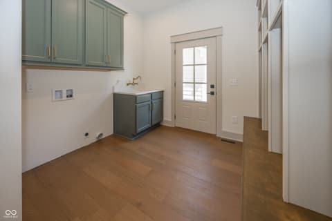 Photo of 122 E 32nd Street, Indianapolis, IN