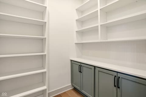 Photo of 122 E 32nd Street, Indianapolis, IN